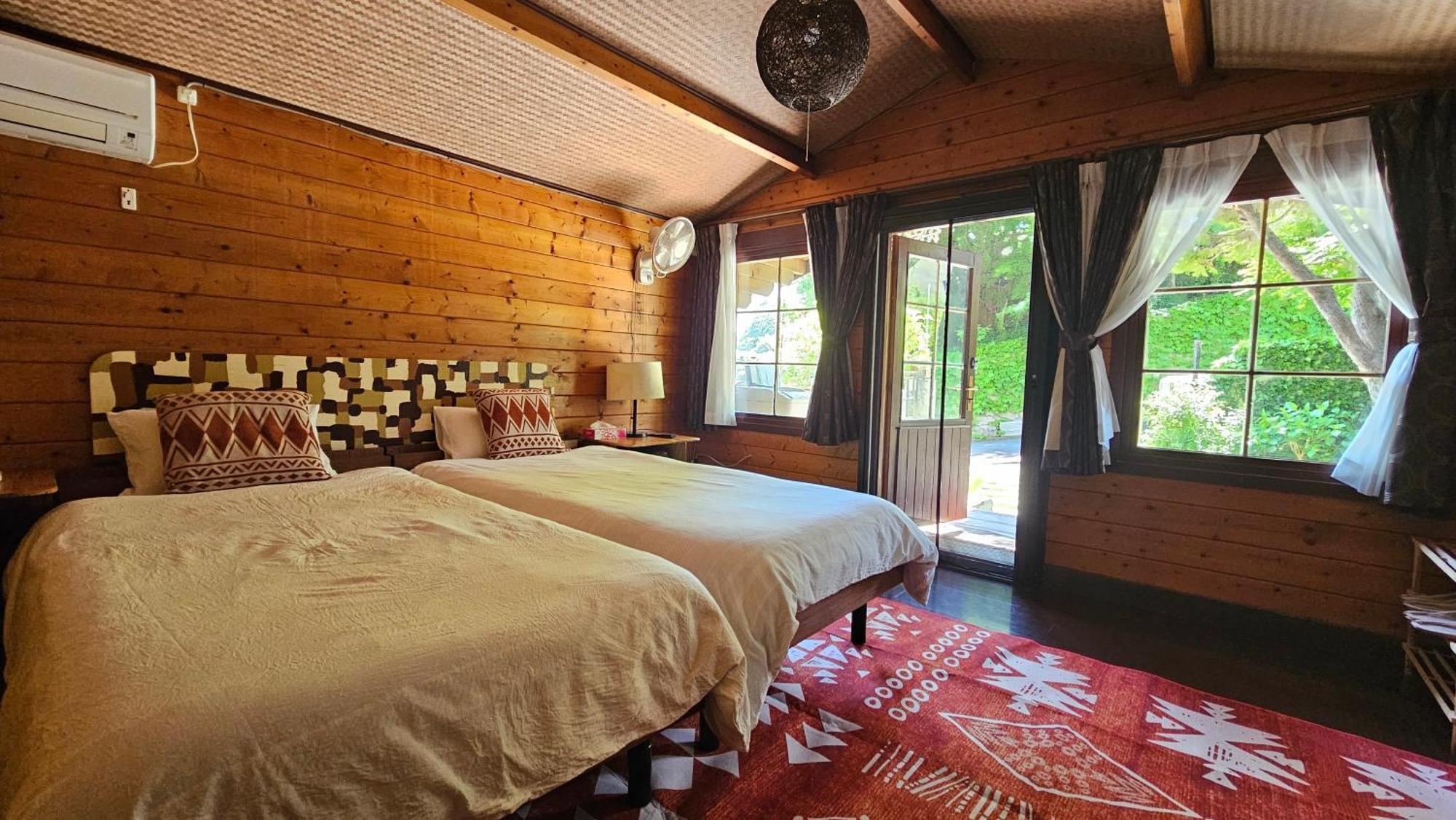 Loft & Log House Villa Okayama Bagian luar foto